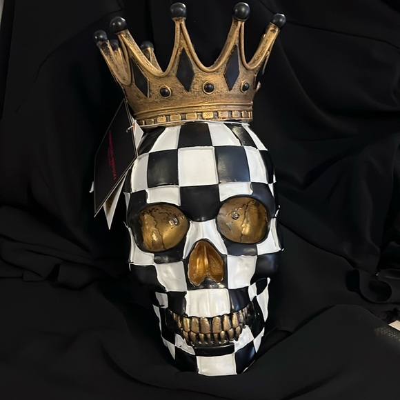 Christian Siriano Black and White Checkered Skull with Gold Crown - Picture 1 of 9